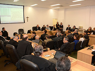 A homenagem teve a participação de inúmeros desembargadores
