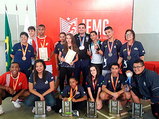 O grupo de adolescentes recebeu oito das dez medalhas em disputa nos Jogos Escolares de Minas Gerais, realizados na cidade de Lavras, entre os dias 11 e 16 de julho