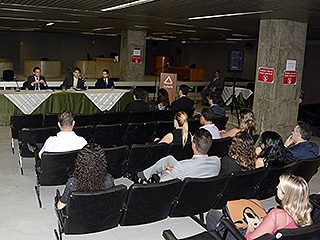 Magistrados e escrivães das varas que serão fiscalizadas participaram da audiência pública