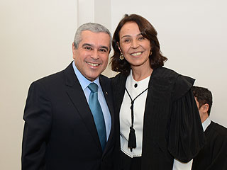 O presidente do TJMG, desembargador Herbert Carneiro, esteve presente na homenagem