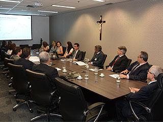 O Plano de Aceleração de Obras do TJMG foi apresentado em reunião coordenada pelo presidente do Tribunal, desembargador Herbert Carneiro