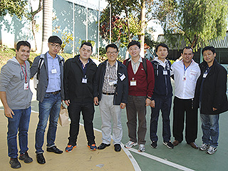 A comitiva da Coreia do Sul com funcionários da Fbac