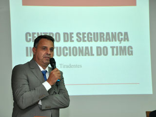 O presidente do Cesi, desembargador Estevão Lucchesi de Carvalho, falou sobre o Plano de Segurança do TJMG