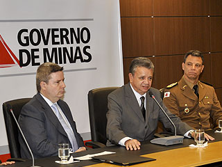 Presidente do TJMG Joaquim Herculano assinou acordo com o Governo do Estado e órgãos de segurança