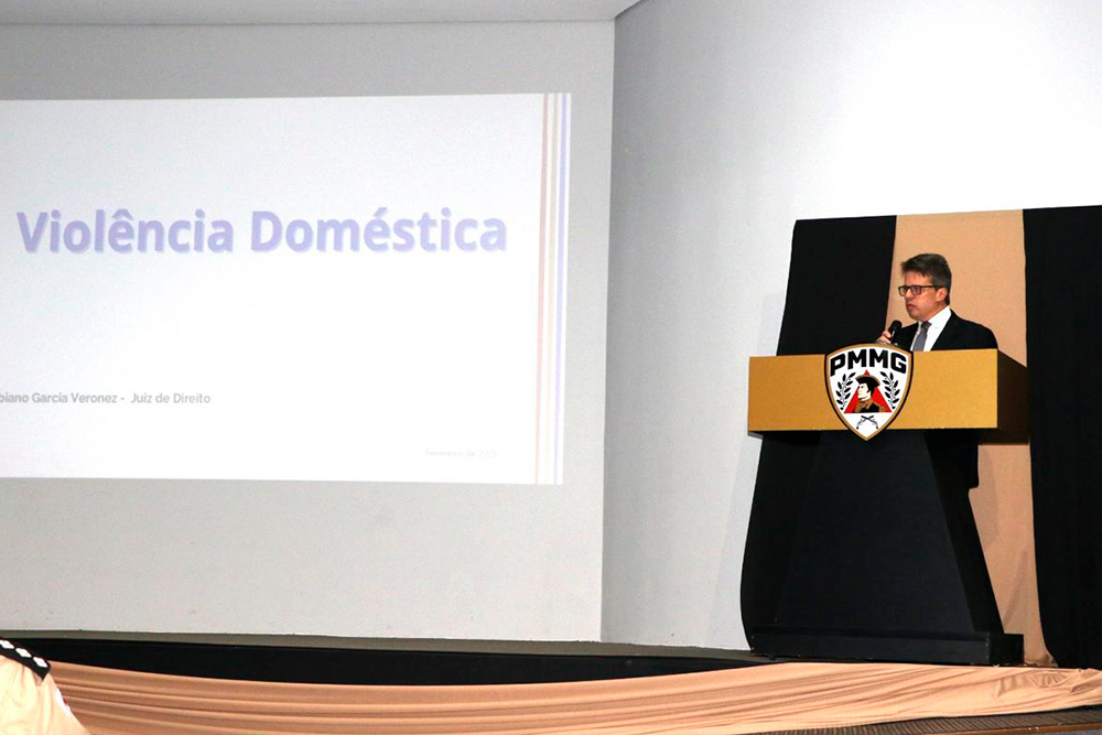 Juiz Fabiano Veronez