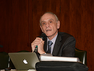 O desembargador Antonio Marcato, de São Paulo, fez a palestra inaugural do fórum