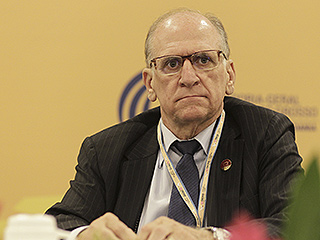 O desembargador Antônio Sérvulo dos Santos participou do encontro de corregedores realizado em Cuiabá