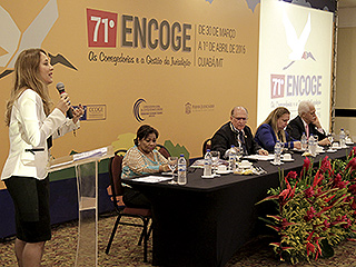A juíza Soníria Rocha Campos D'Assunção, do Distrito Federal, proferiu palestra no painel "Governança Diferenciada das Execuções Fiscais"