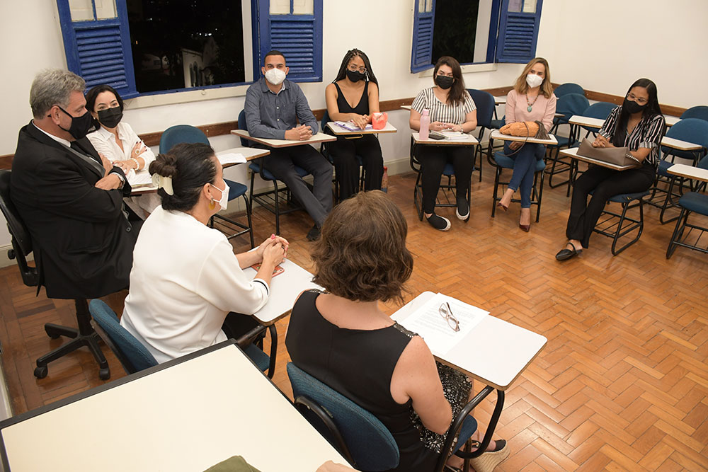 Not-reuniao-Puc-livro1.jpg