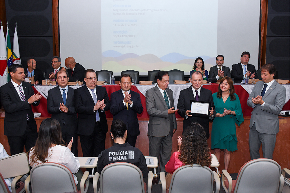 Not---Encontro-de-Magistrados-de-Execucao-Penal---APAC._2.jpg