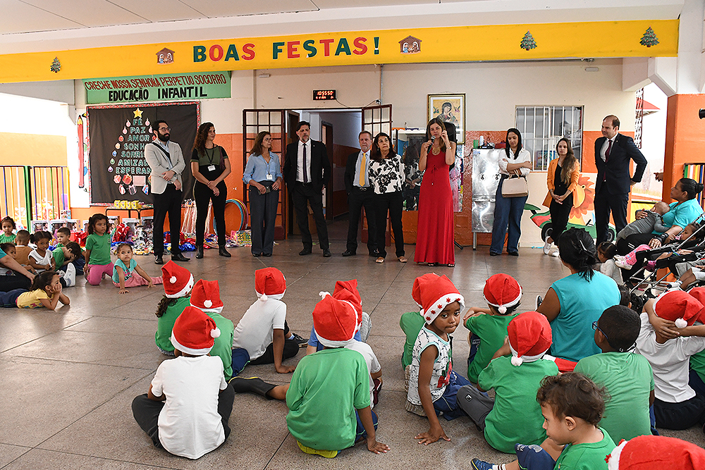 Not---Entrega-de-presentes-de-Natal-EJEF-2-.jpg