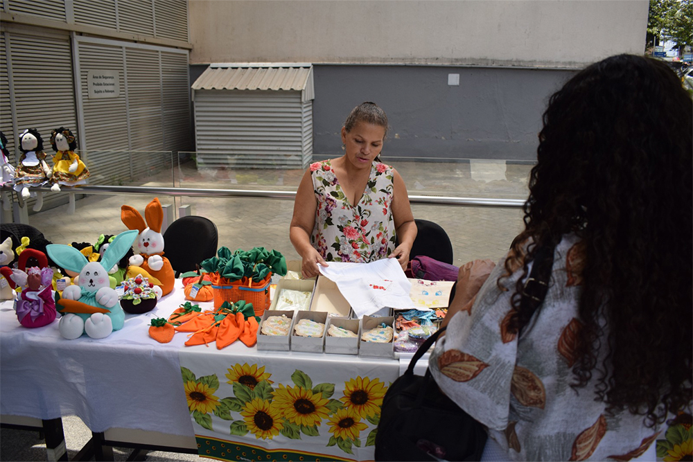 Not---Feira-de-artesanato-no-Forum-Civel-e-Fazendario._1.jpg
