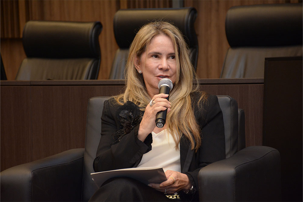 Not---Congresso-Tecnologia-Inteligencia-Artificial-7-Desa-Luzia-Divina-de-Paula-Peixoto.jpg