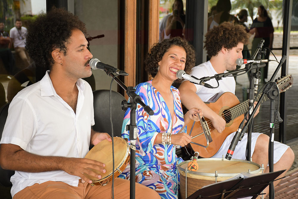 not-intervalo-cultural-trio-passarada.jpg