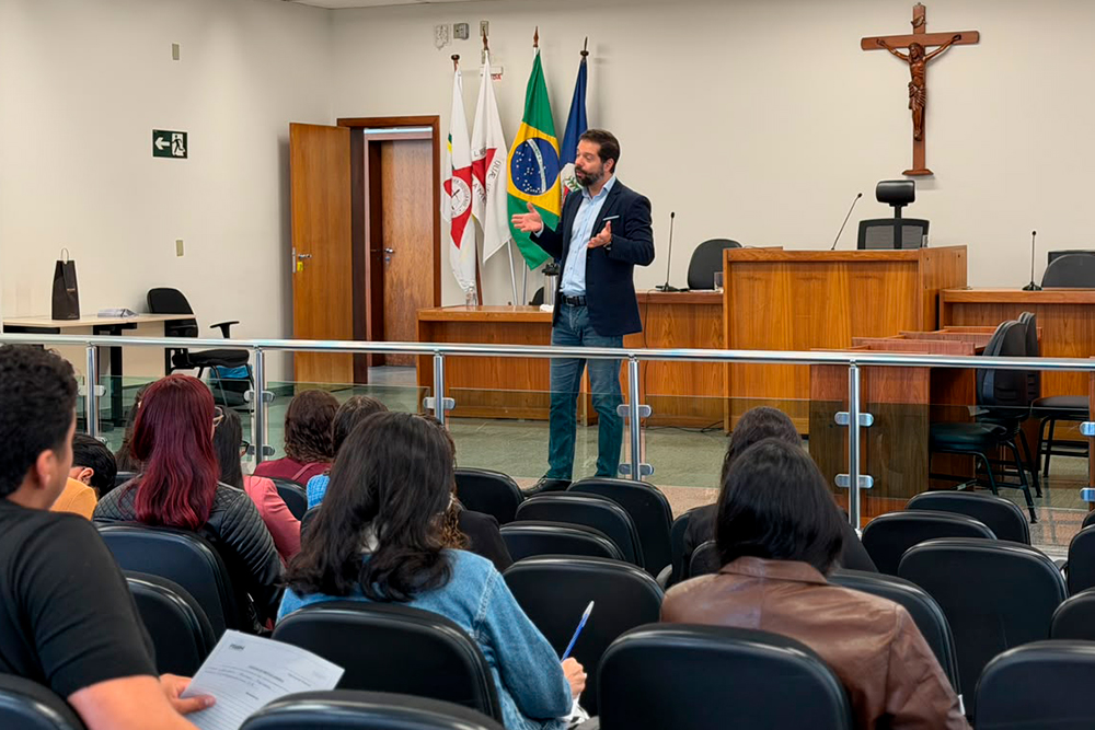 Not 1 Palestra Comarca de Pouso Alegre.jpg