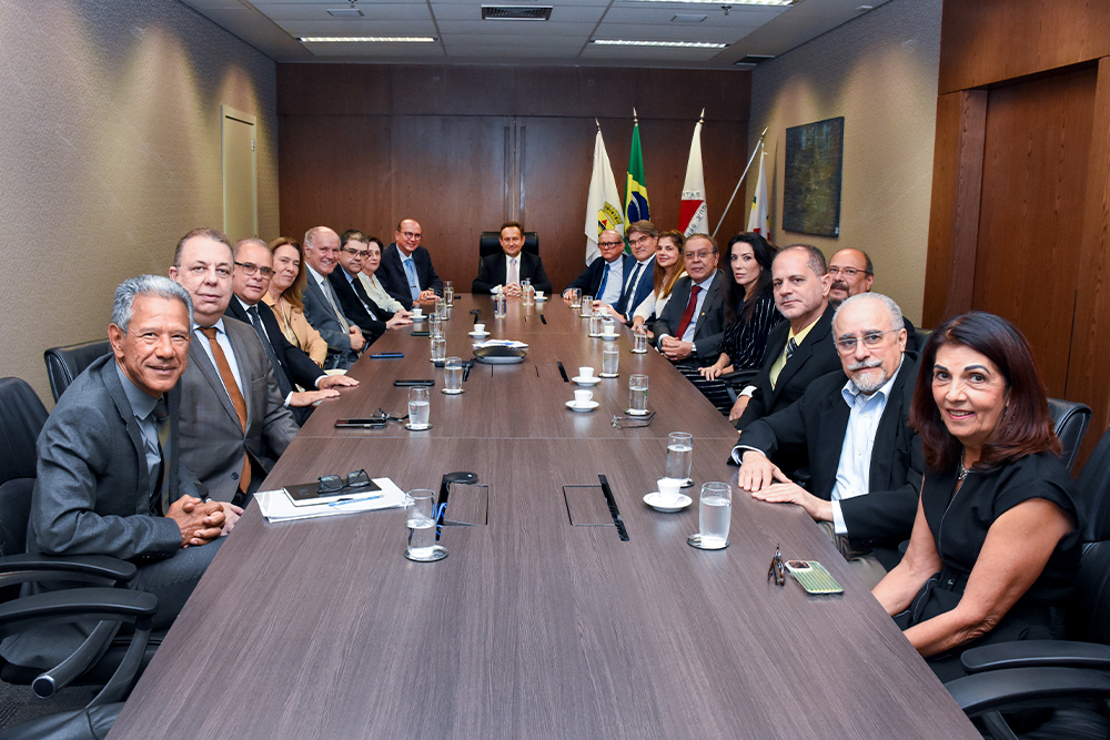 Not---Pr-se-reune--com-os-superintendentes-p-a-gestao-24-26.jpg