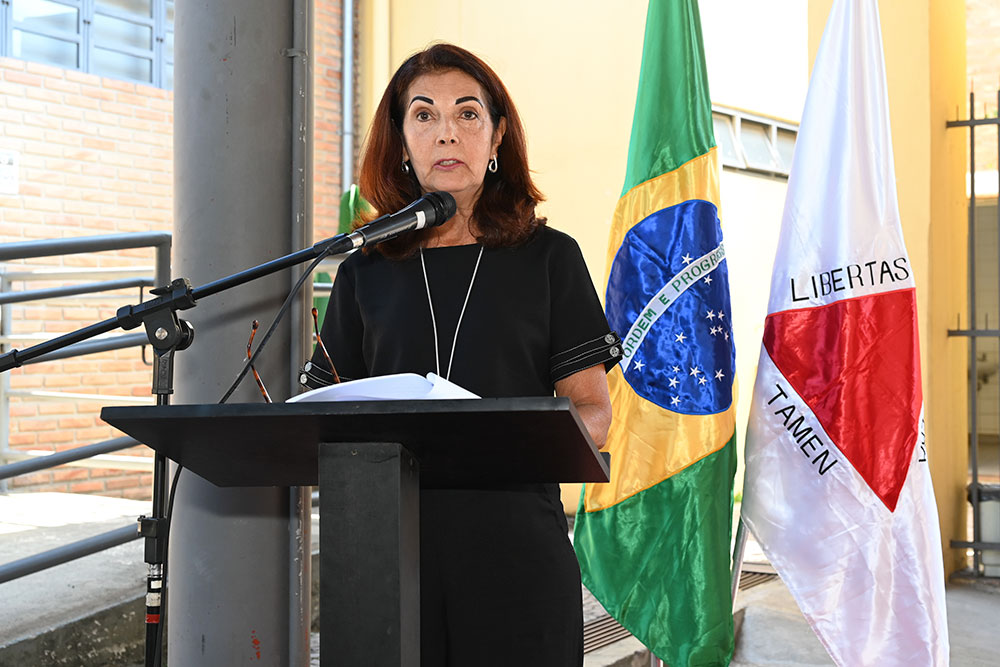 Not-3---Inauguracao-Escultura-de-Ale-do-Rosario.jpg