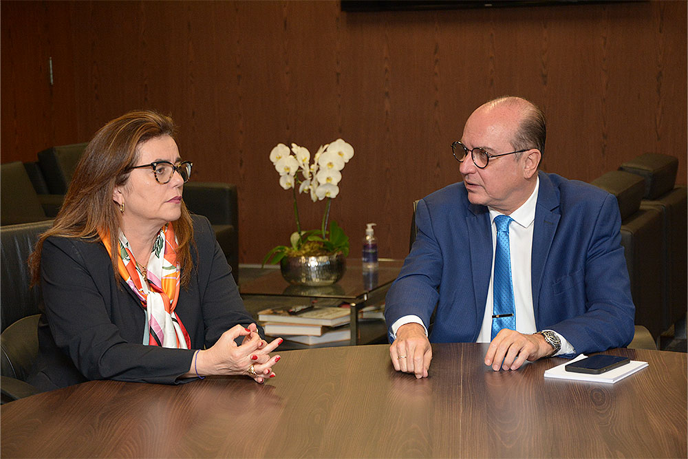 Not---Presidente-Jose-Arthur-Filho-e-Monica-Sifuentes1.jpg