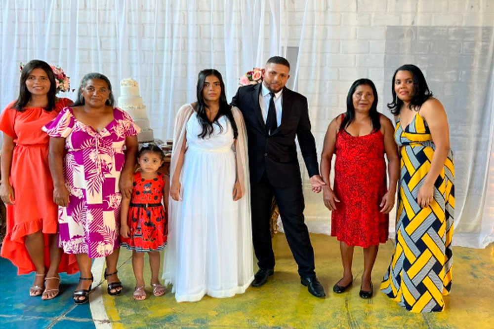 Not-9---Casamento-Comunitario-em-Ouro-Verde-de-Minas.jpg