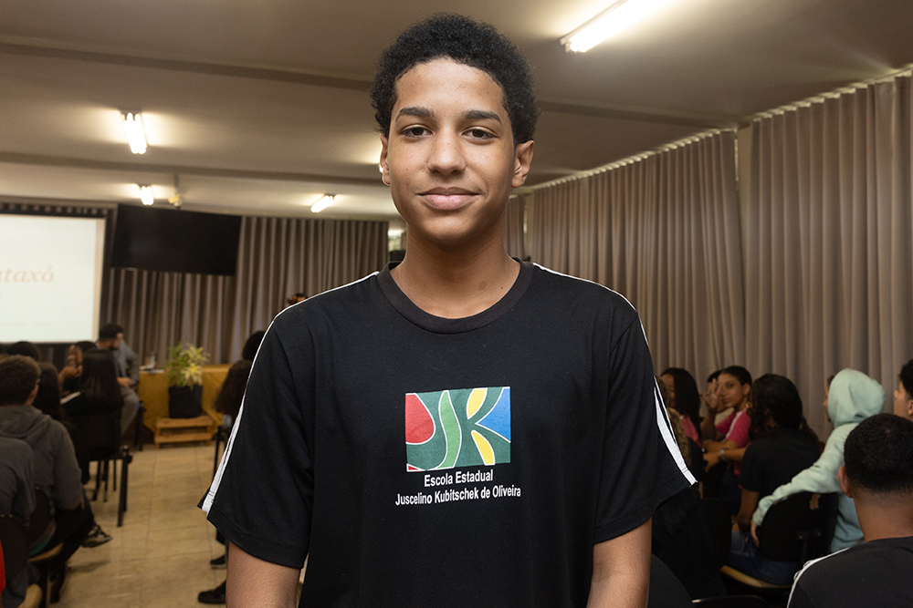 Not 5 Conhecendo o Judiciario E.E. Juscelino Kubistchek.jpg