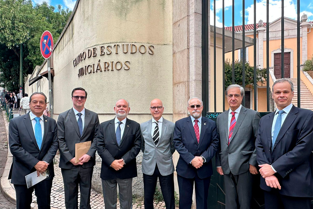 Not-Visita-da-EJEF-ao-Centro-de-Estudos-Judiciarios-de-Portugal-3.jpg