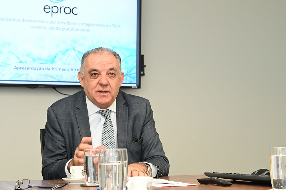 Not-3---Apresentacao-Eproc-aos-Desembargadores---primeiro-encontro.jpg