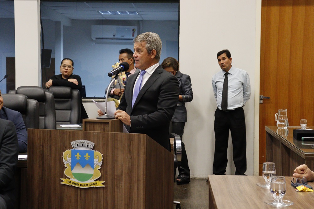 Not---Des-Leopoldo-Mameluque-recebe-titulo-de-Cidadao-Honorario-em-Montes-Claros-6.JPG
