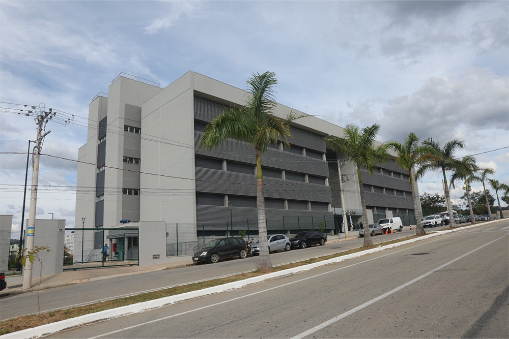 Not-Inauguracao-do-forum-de-Itauna7.jpg