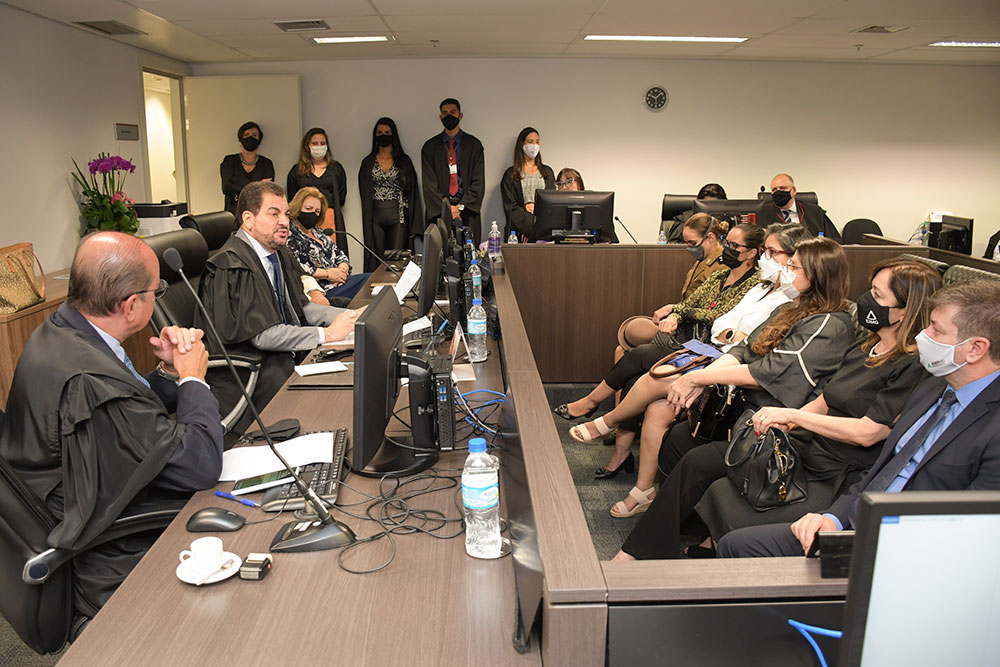 Not-Sessao-presencial-da-9-Camara-Criminal.jpg