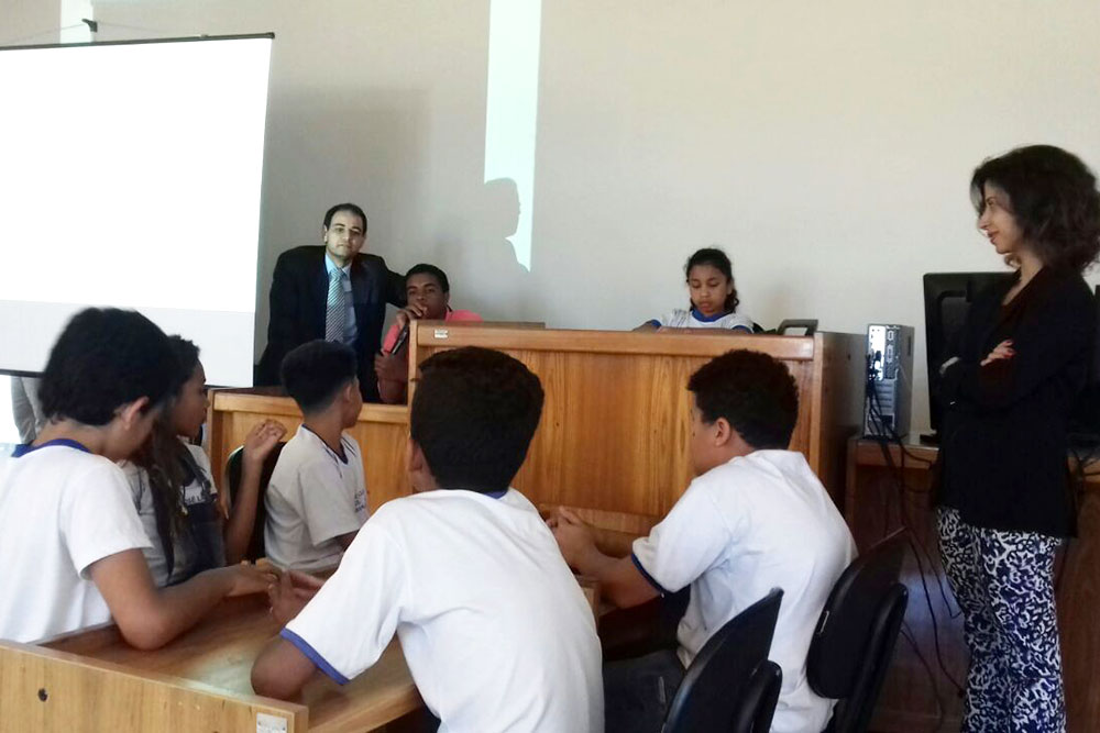 justica-escola-Neves-02.jpg