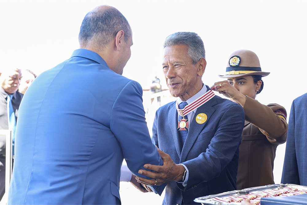 Not - Medalha JK Diamantina Presidente Vicente.jpg