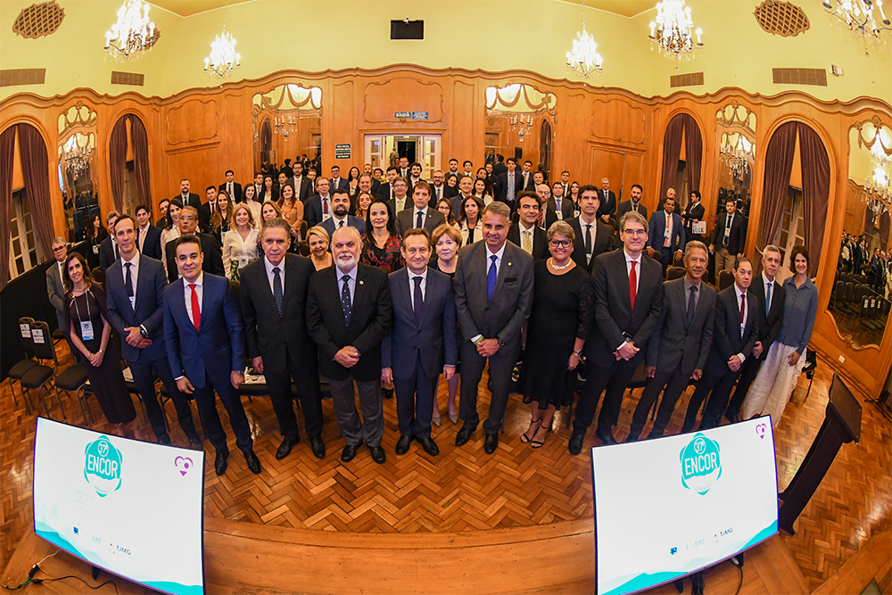 Not-37ENCOR-Abertura-grupo.jpg