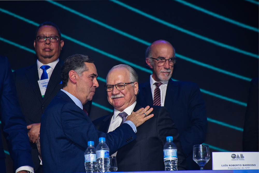 Not---Ministros-Luis-Barroso-e-Fachin-24-Conferencia-N-Advocacia-Brasileira._8.jpg