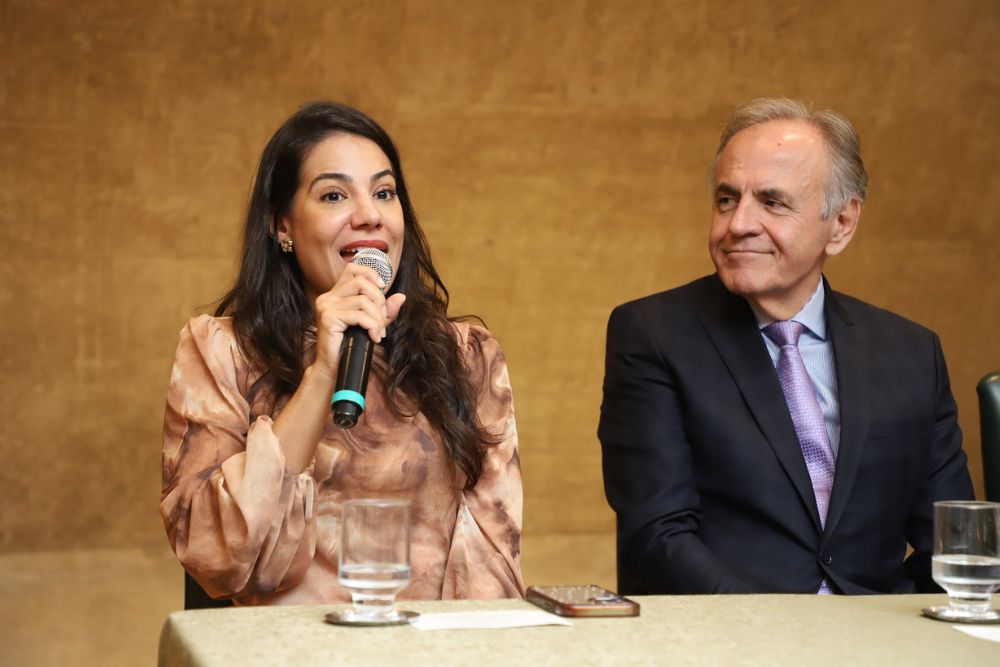 not dra aline des manoel.jpg