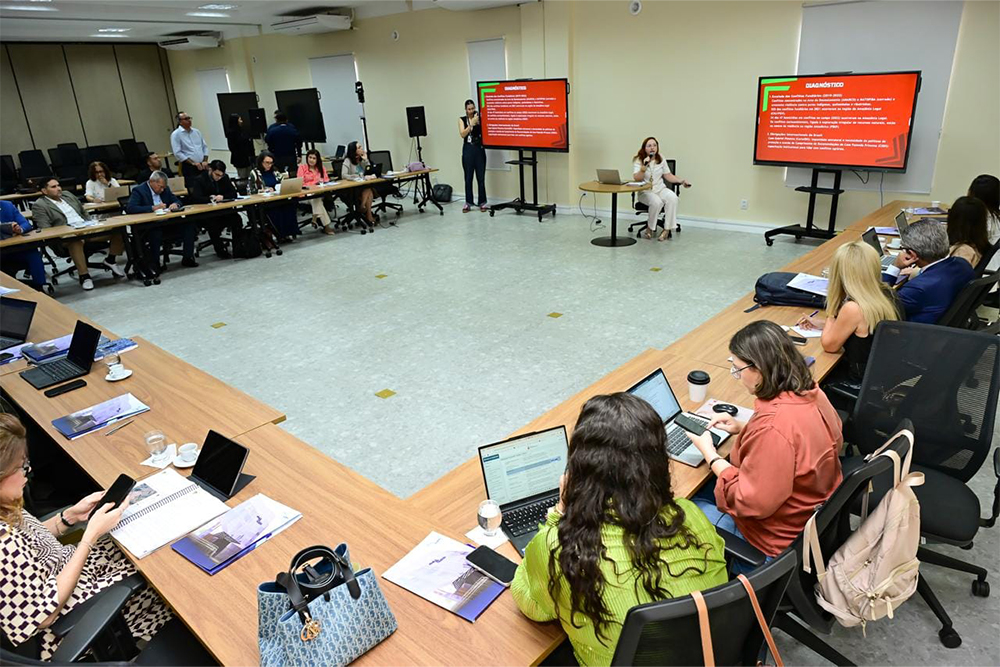 Not-Seminario-Internacional-sobre-conflitos-na-Amazonia2.jpg