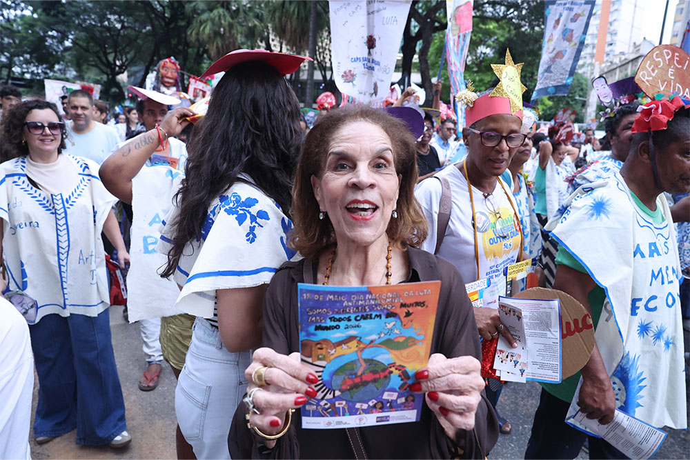 Not-Desfile-antimanicomial-5-Des-Marcia-Milanez.jpg