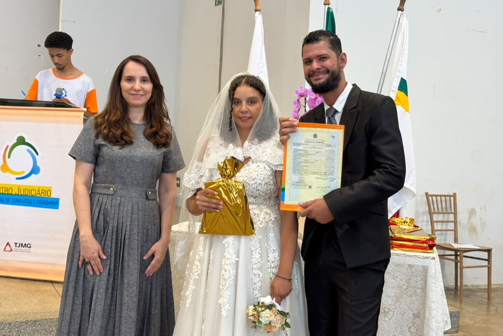 Not 3 Casamento Comunitario em Unai.jpg