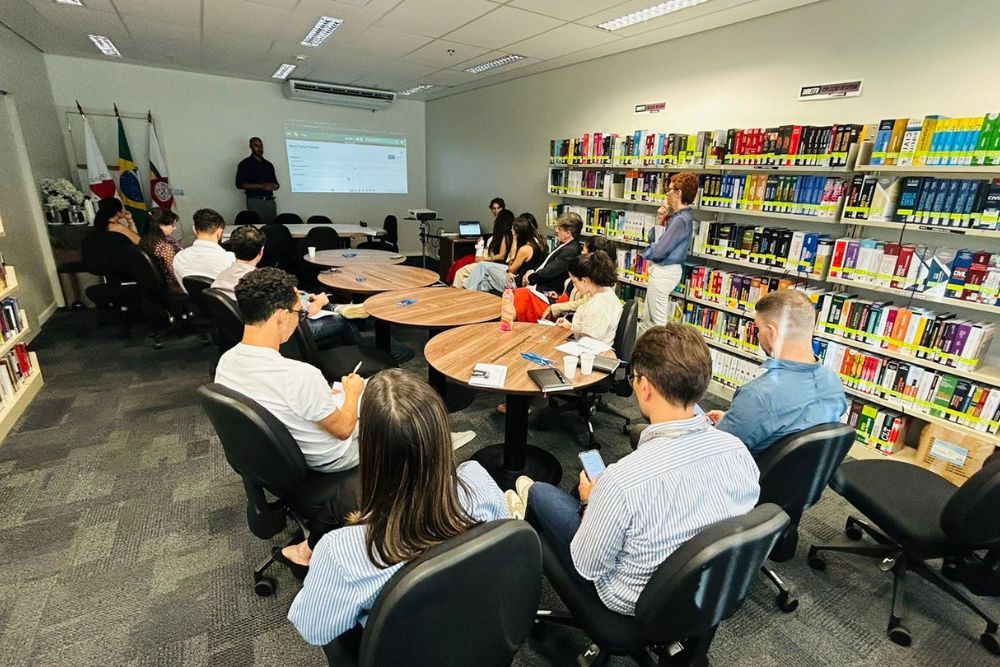 1ª Vice Soma inicia automação de rotinas na 1ª Câmara Cível.jpg