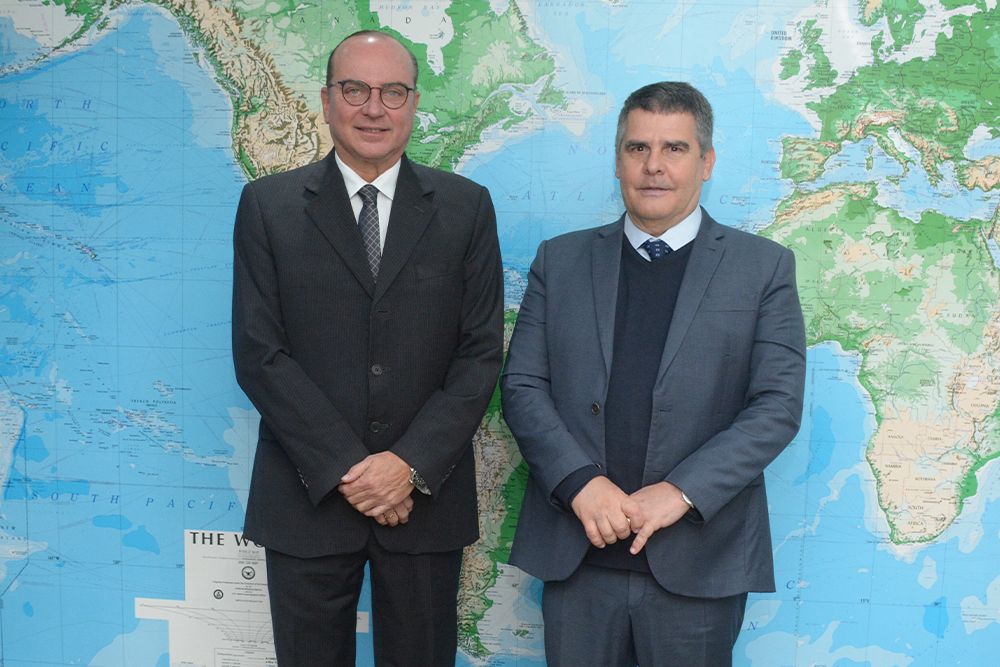 not---visita-ao-Vice-governador-Roberto-Brant.jpg
