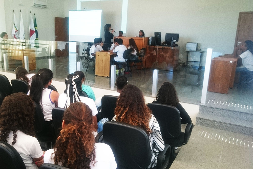 justica-escola-Neves-03.jpg