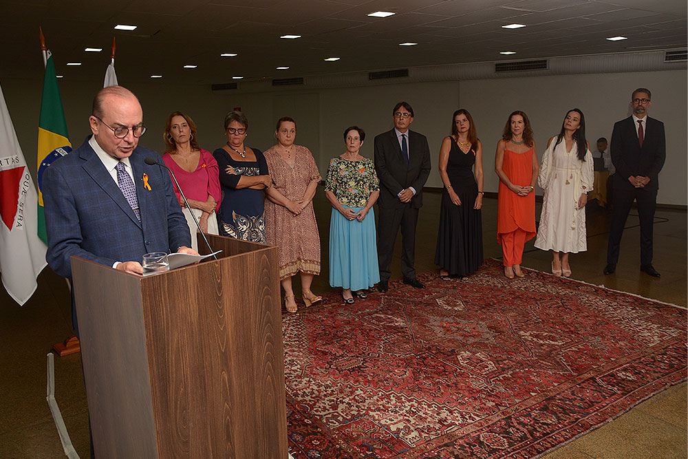 Not---Lancamento-livro-Pontos-pela-Paz-em-Casa-e-Selo-Mulheres-Libertas1.jpg