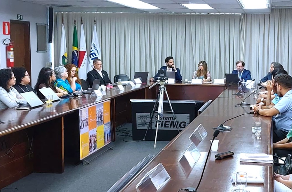 Not Reuniao Descubra Fiemg - Abre.JPG