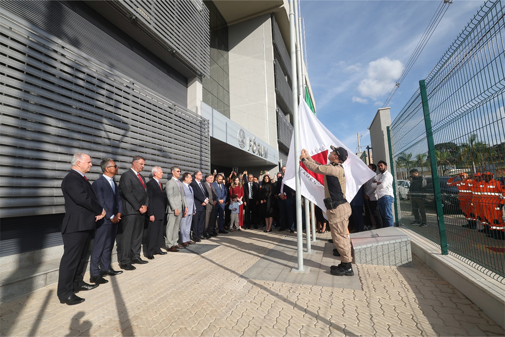 Not-Inauguracao-do-forum-de-Itauna1.jpg