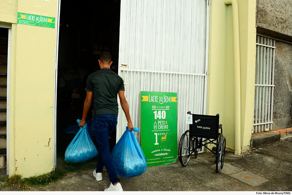 noticia--doacao-do-tjmg-ao-lacre-do-bem-28.05.2020.jpg