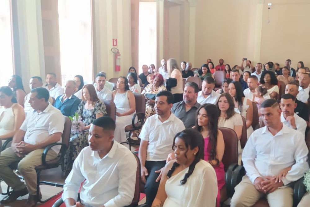 not casamento comunitario oliveira 2