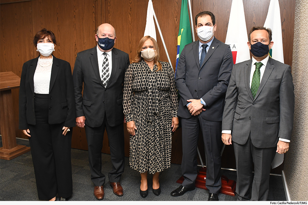 Not-Entrada-em-exercicio-da-Dra.-Maria-Luiza-Assuncao.jpg