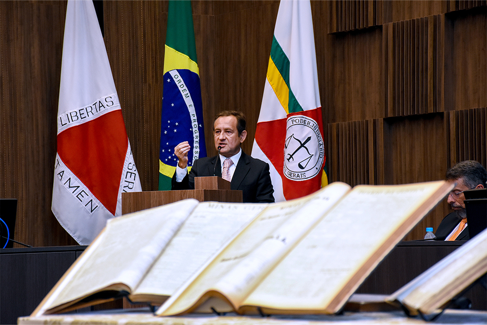 Not---Ass-do-Acordo-Coop-Tec-p-Digitalizacao-acervo-Diario-Of-MG.2.jpg