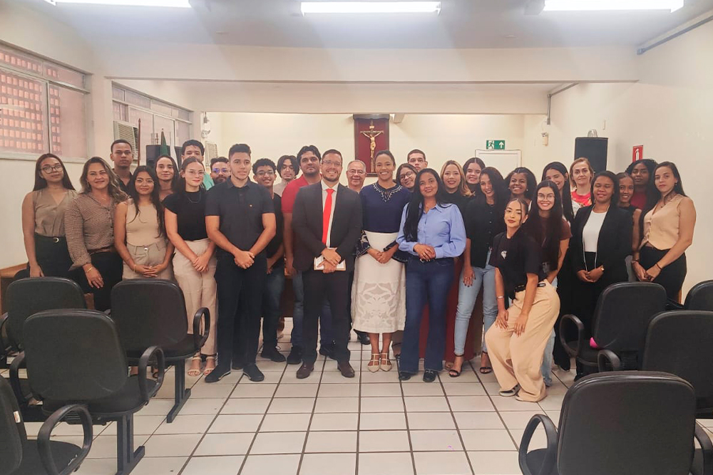 Not-1---Visita-Alunos-de-Direito-da-FUNORTE-ao-TJMG-de-Pirapora.jpg