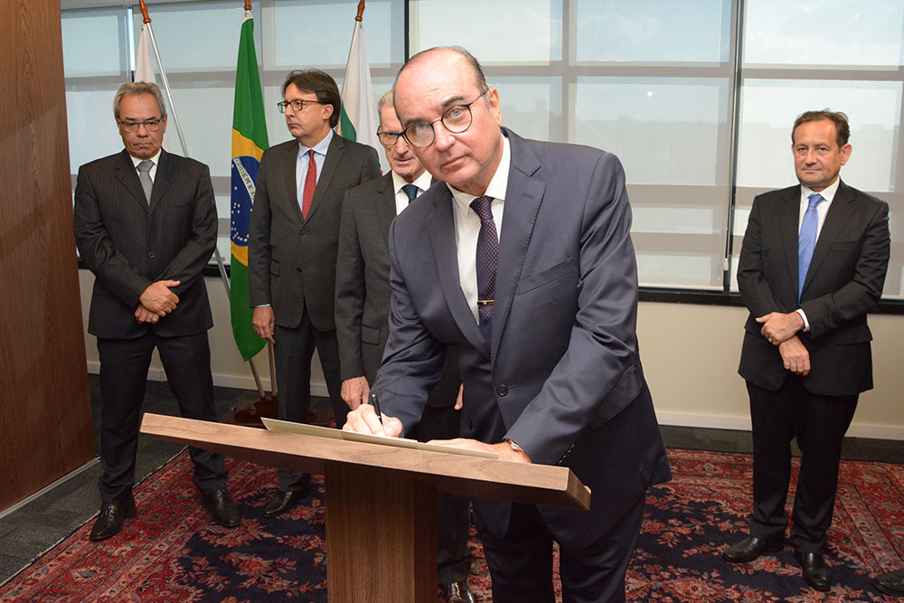 Not---posse-do-juiz-Luiz-Gonzaga-Silveira-Soares-como-desembargador8.jpg