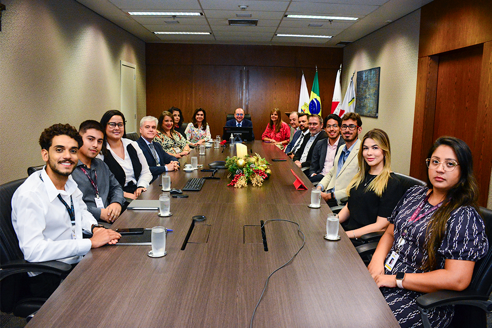 not---Reuniao--entrega-dos-Paineis-no-QlikSense-das-Ferramentas-de-Monitoramento-de-Produtividade_-Qualidade-e-Controle-de-Vagas.jpg